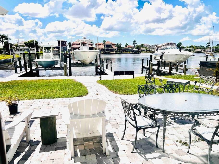 Cozy 2 Bedrooms Home By The Water كيب كورال المظهر الخارجي الصورة